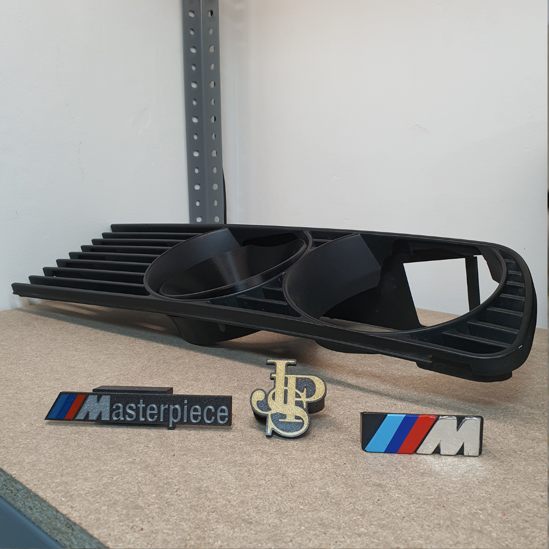 Anagramas de parrilla - BMW E30